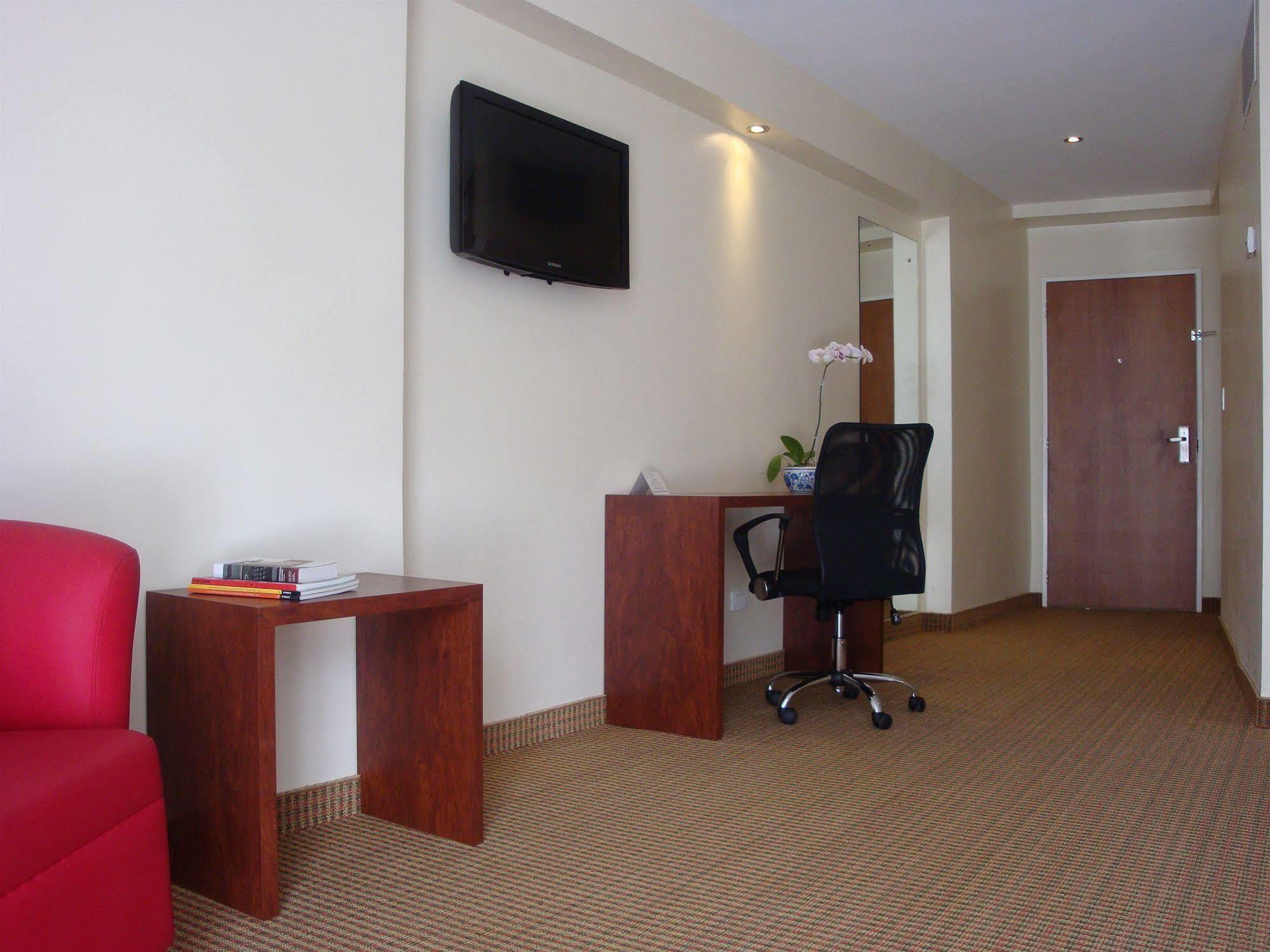 Continental Altamira Hotell Caracas Exteriör bild