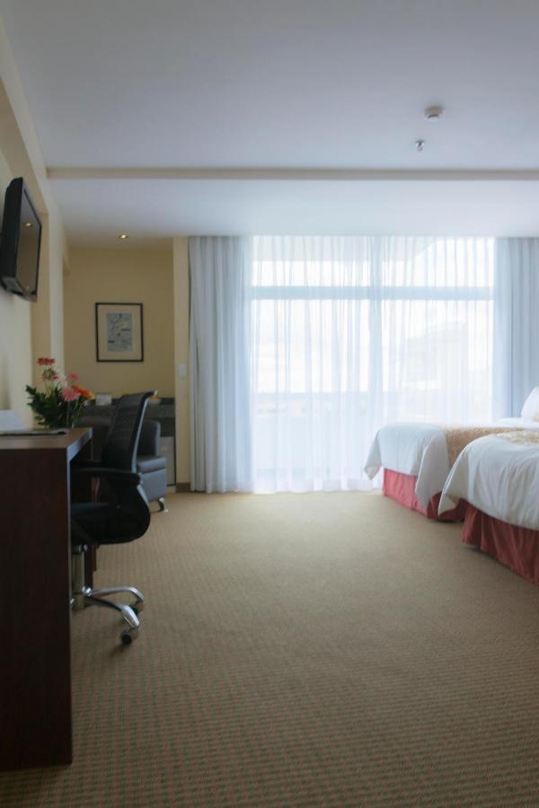 Continental Altamira Hotell Caracas Exteriör bild